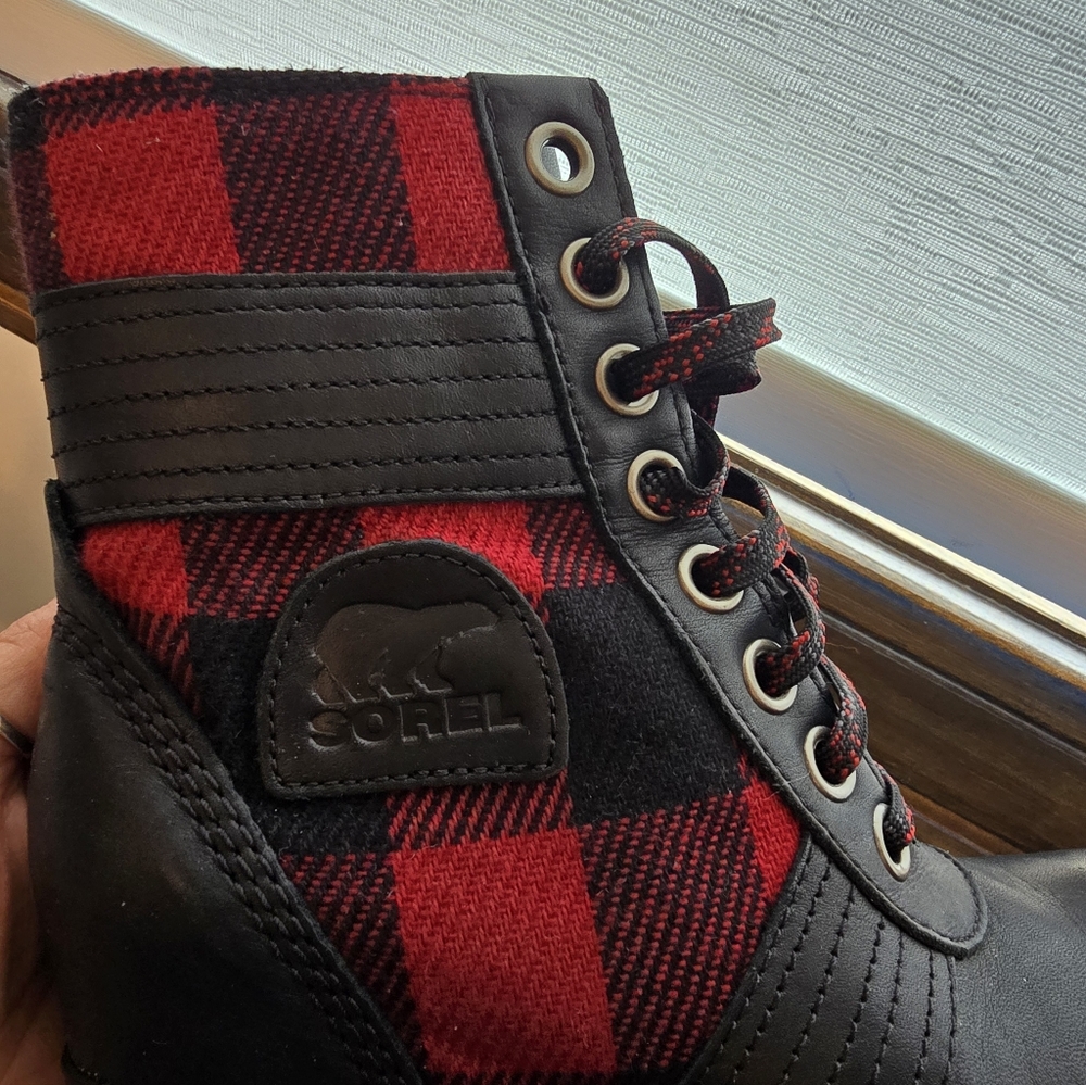 Plaid Lace-Up Ankle Boots